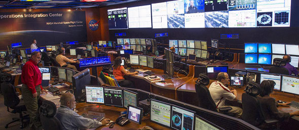 hmarket-solutions-banner_government.jpg