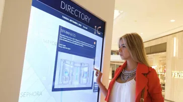Retail Digital Signage & Advertising Displays | Planar