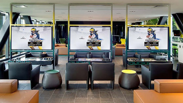 Long Layout Display Large Format Displays & Digital Signage | Planar