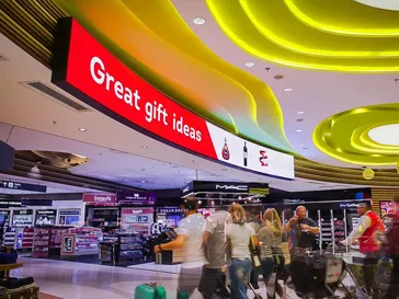 Retail Digital Signage & Advertising Displays | Planar