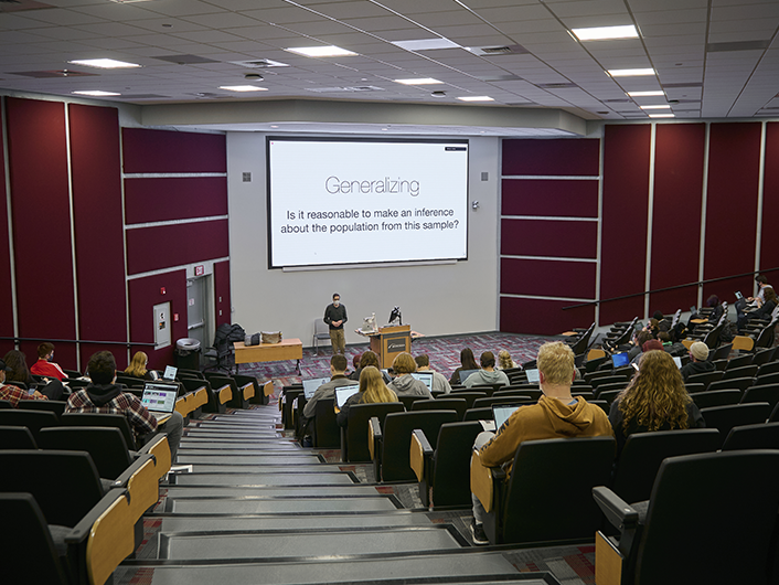 Uom Classrooms Lecture Halls Labs Highlight 706X530 Image