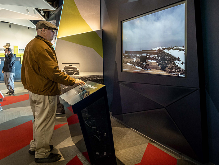 Pikes Peak Installation Touch 706X530 Image