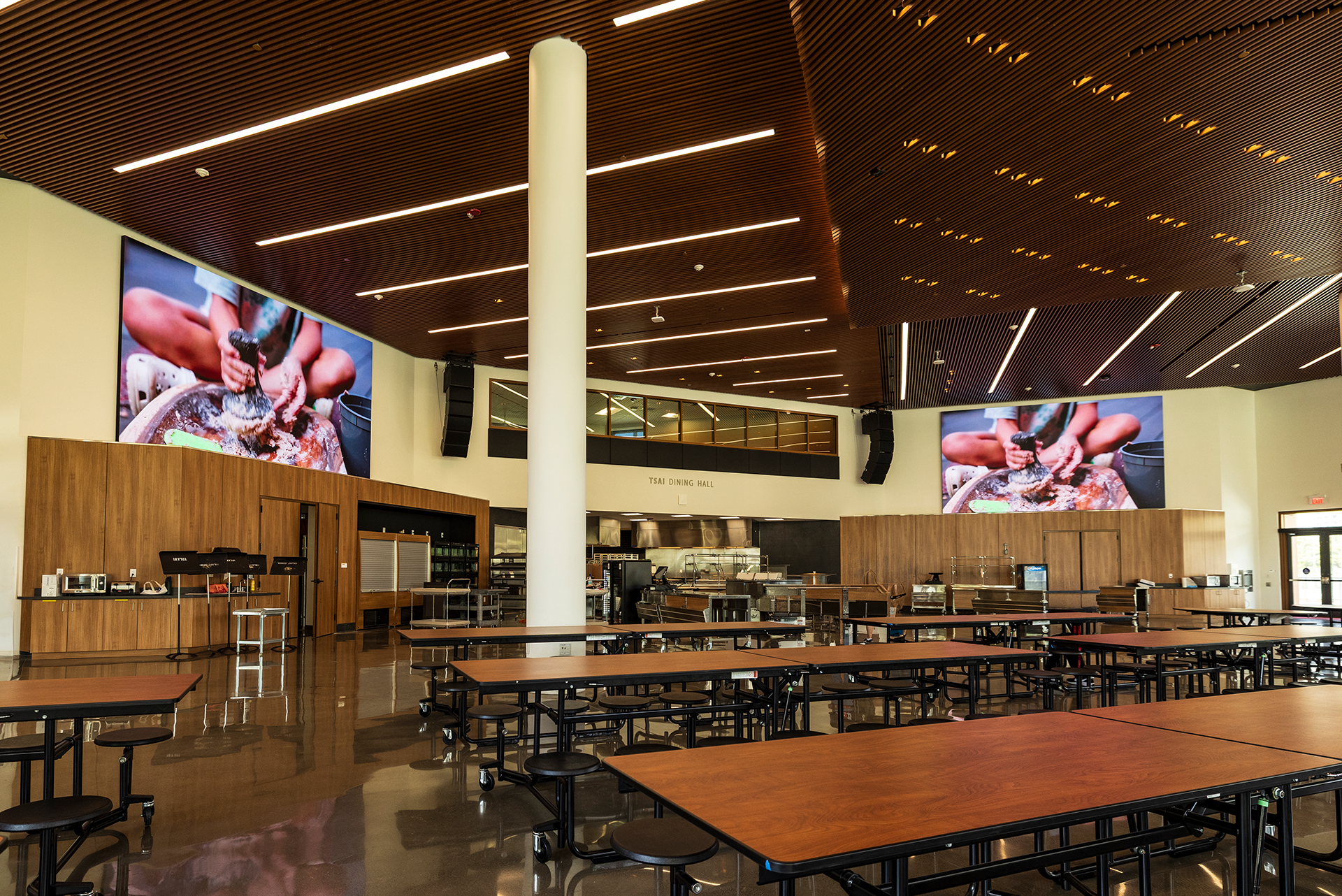 'Iolani School Image