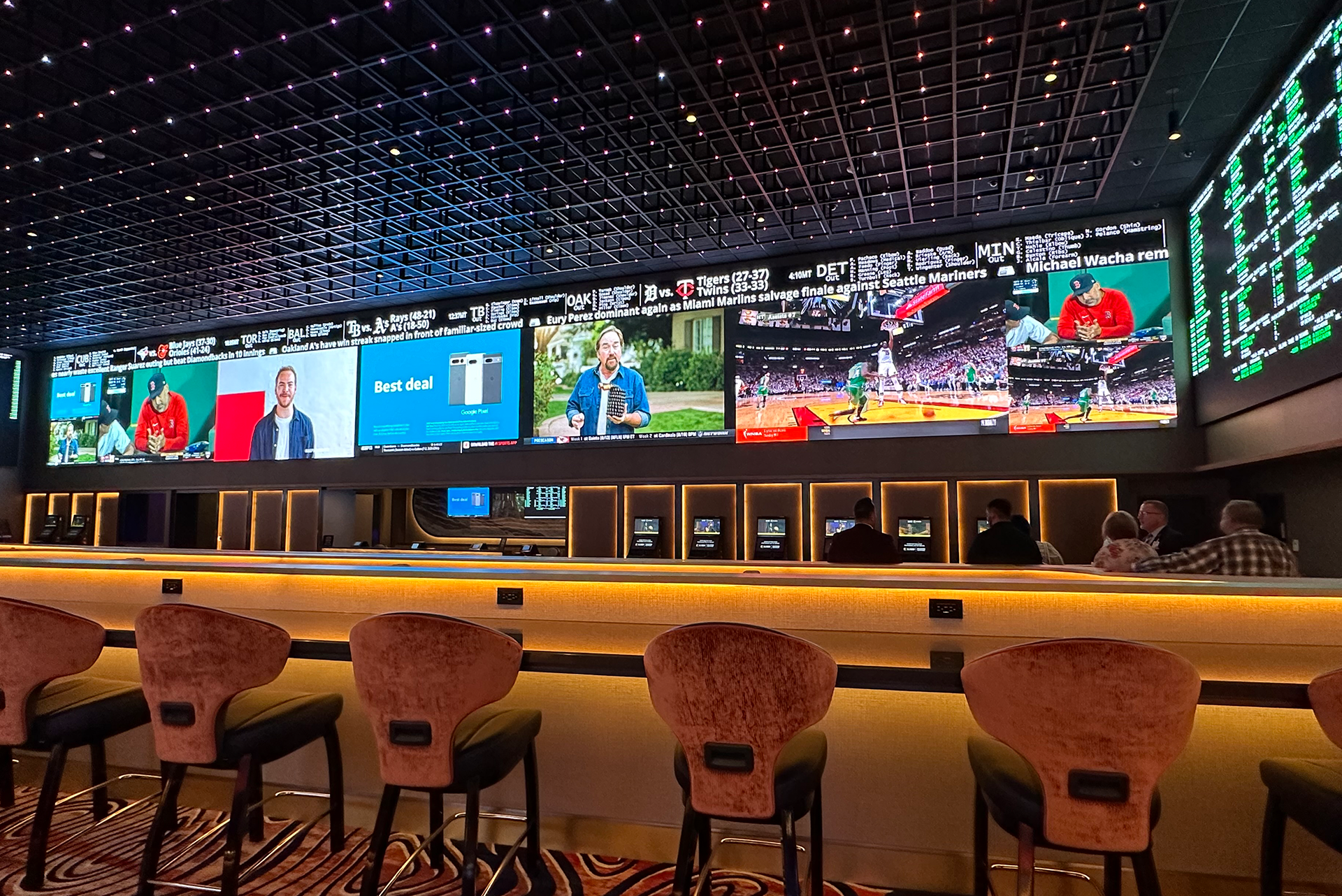 Santan Mountain Casino 1 1920X1282 Image