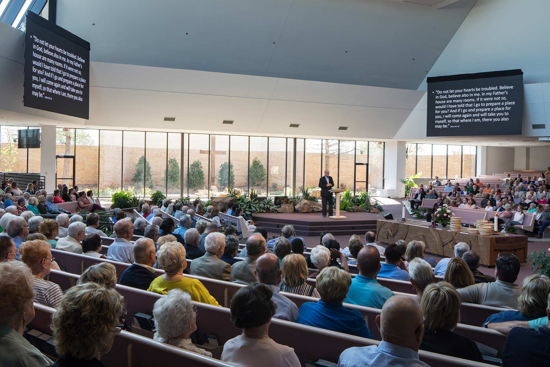 Church of the Servant Image