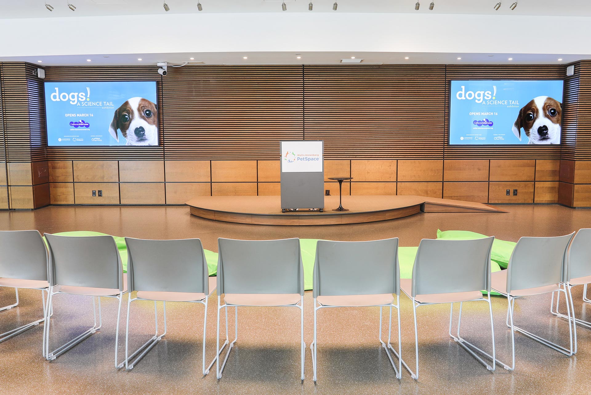 Wallis Annenberg PetSpace Image