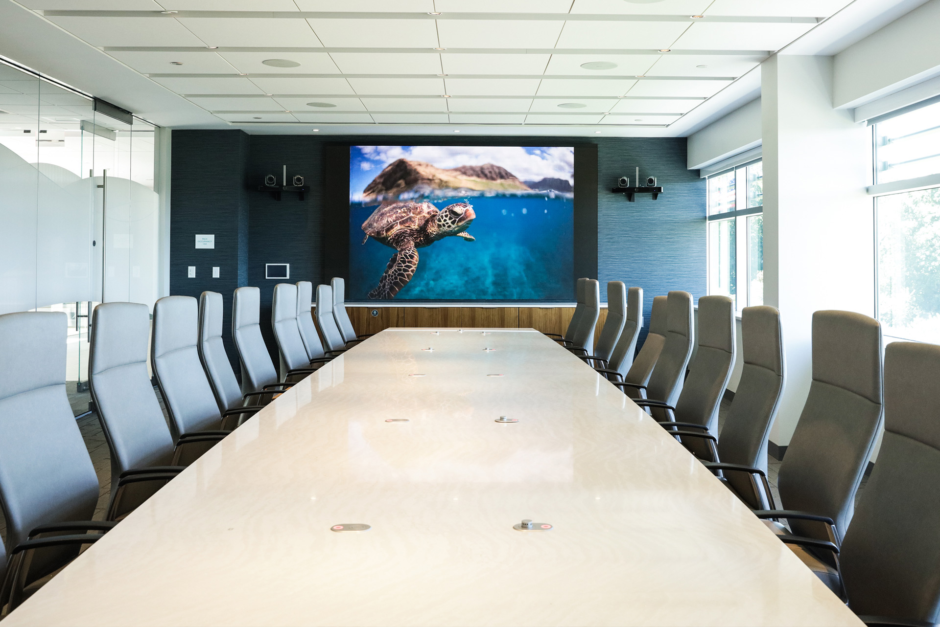 Cambridge Savings Bank Executive Boardroom Image